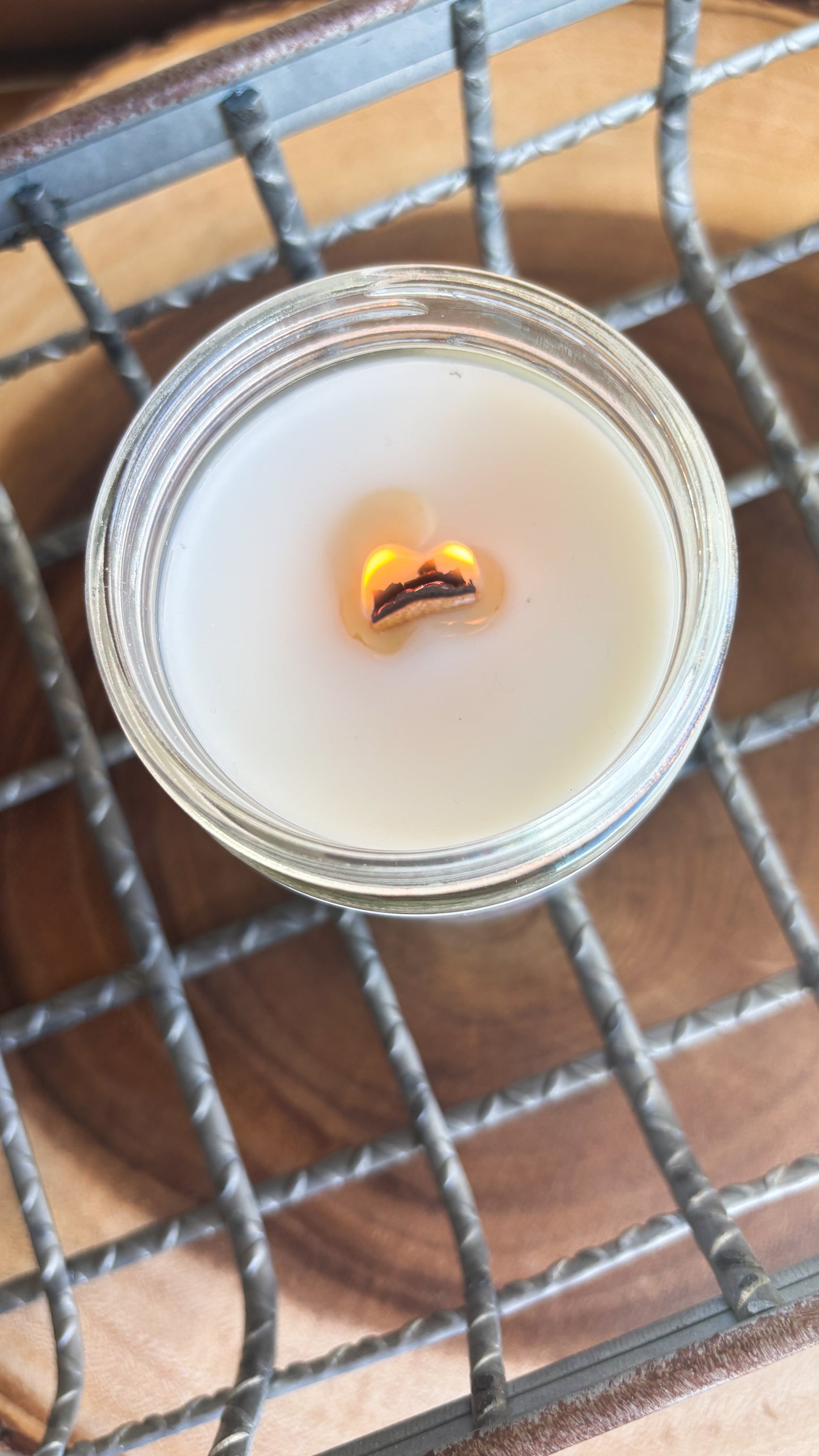 New Row Candle Co Wood Wick Farmhouse 7 oz Candle | Featuring the Wooden Wick