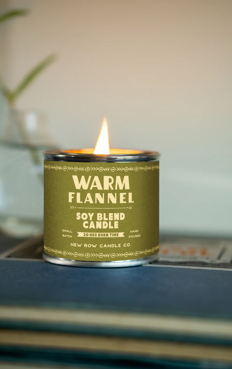 Warm Flannel Wood Wick Paint Tin Candle | Quarter Pint Tin Candle