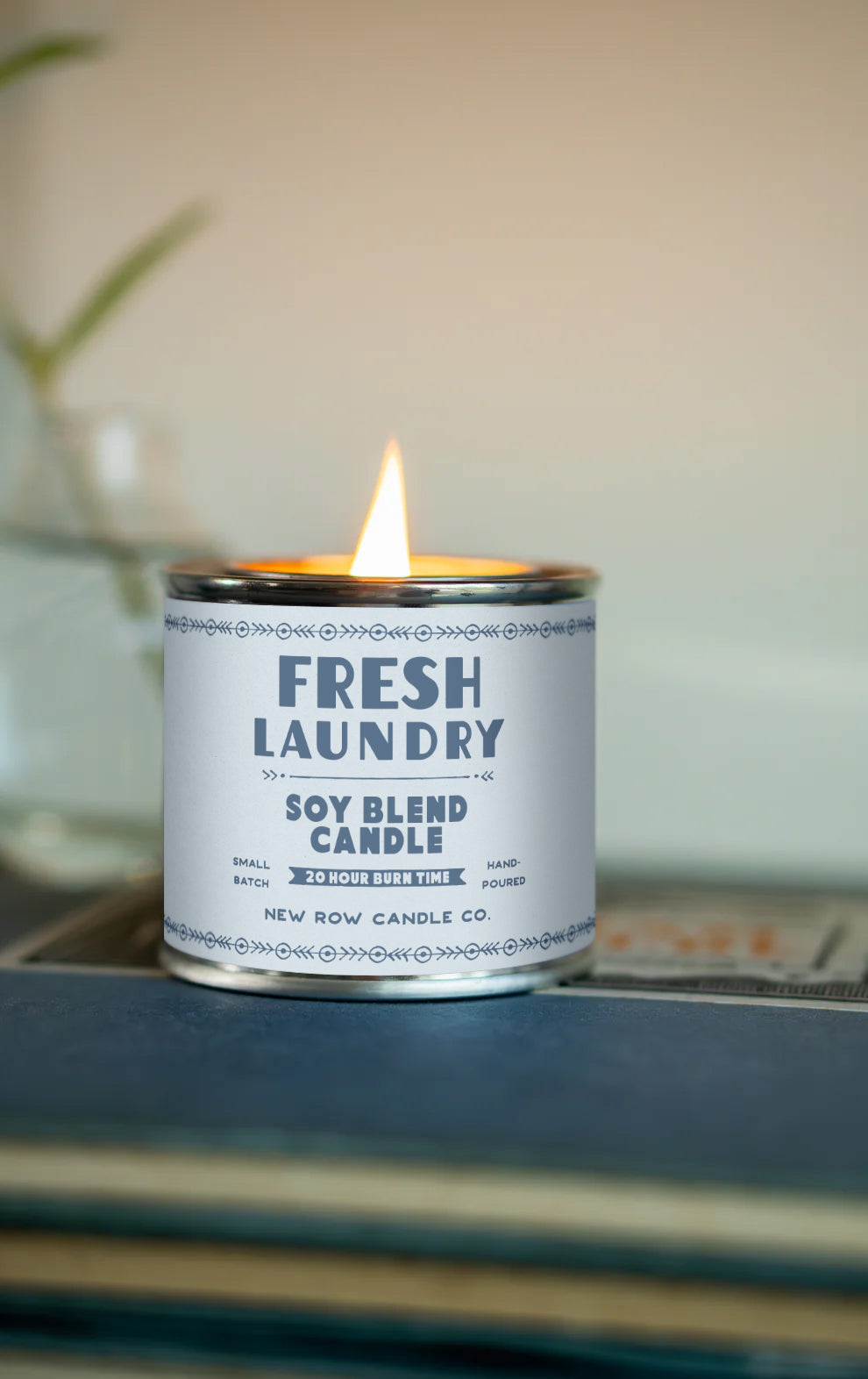 Fresh Laundry Wood Wick Paint Tin Candle | Quarter Pint Tin Candle